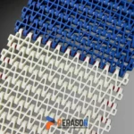 Mặt dưới băng tải nhựa HS-2500B màu xanh và trắng