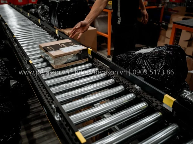 Hệ thống băng tải trong kho hàng tự động: Tối ưu hóa logistics