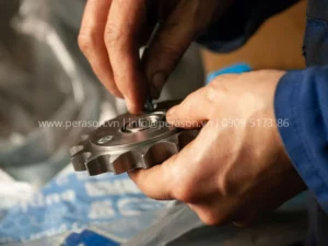 Tìm hàng & nhập vật tư phụ tùng công nghiệp theo yêu cầu