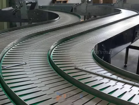 Xích Nhựa 882 Tab Chạy Cong